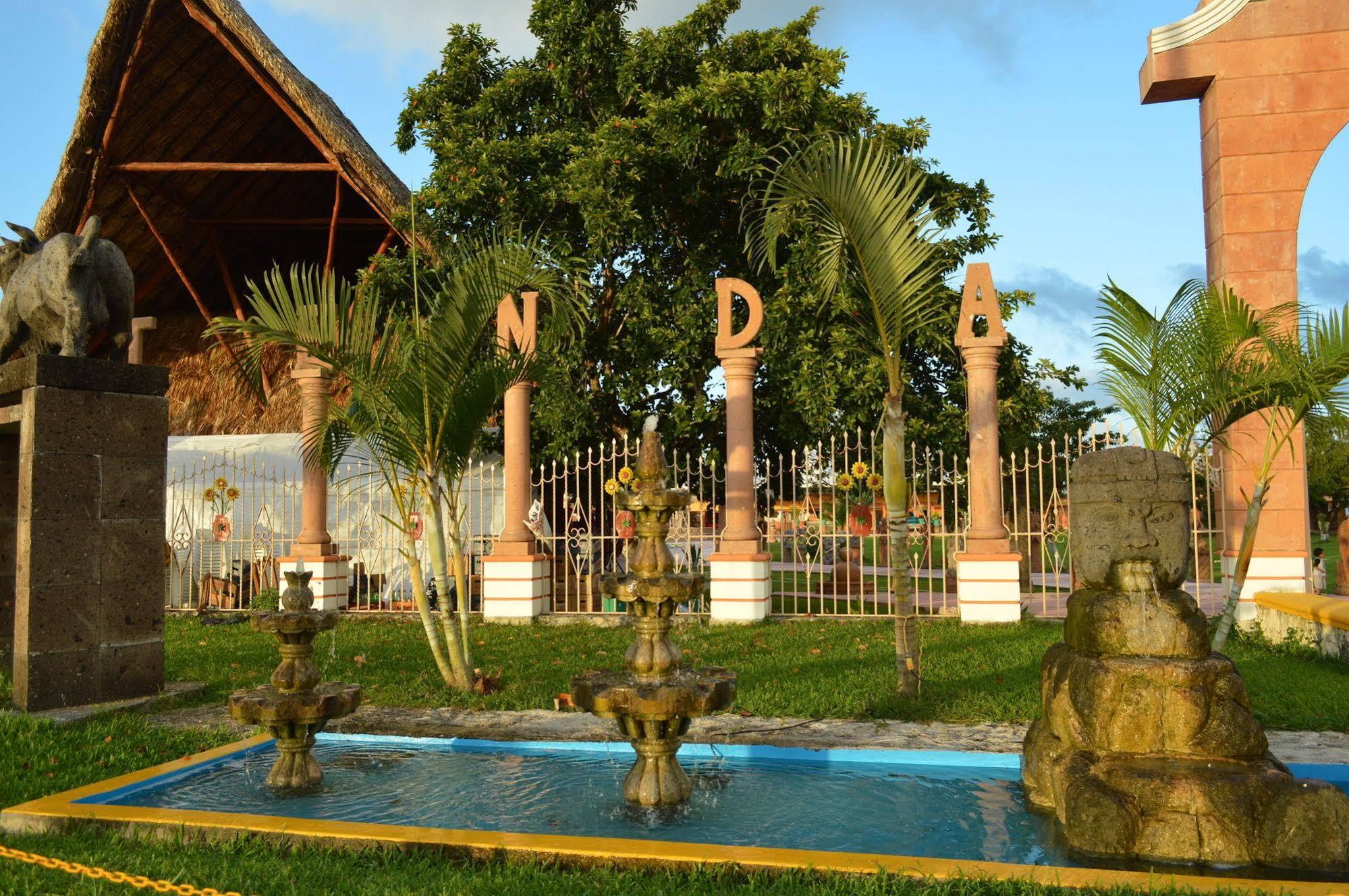 Hotel Hacienda Ixtlan Cozumel Exteriör bild