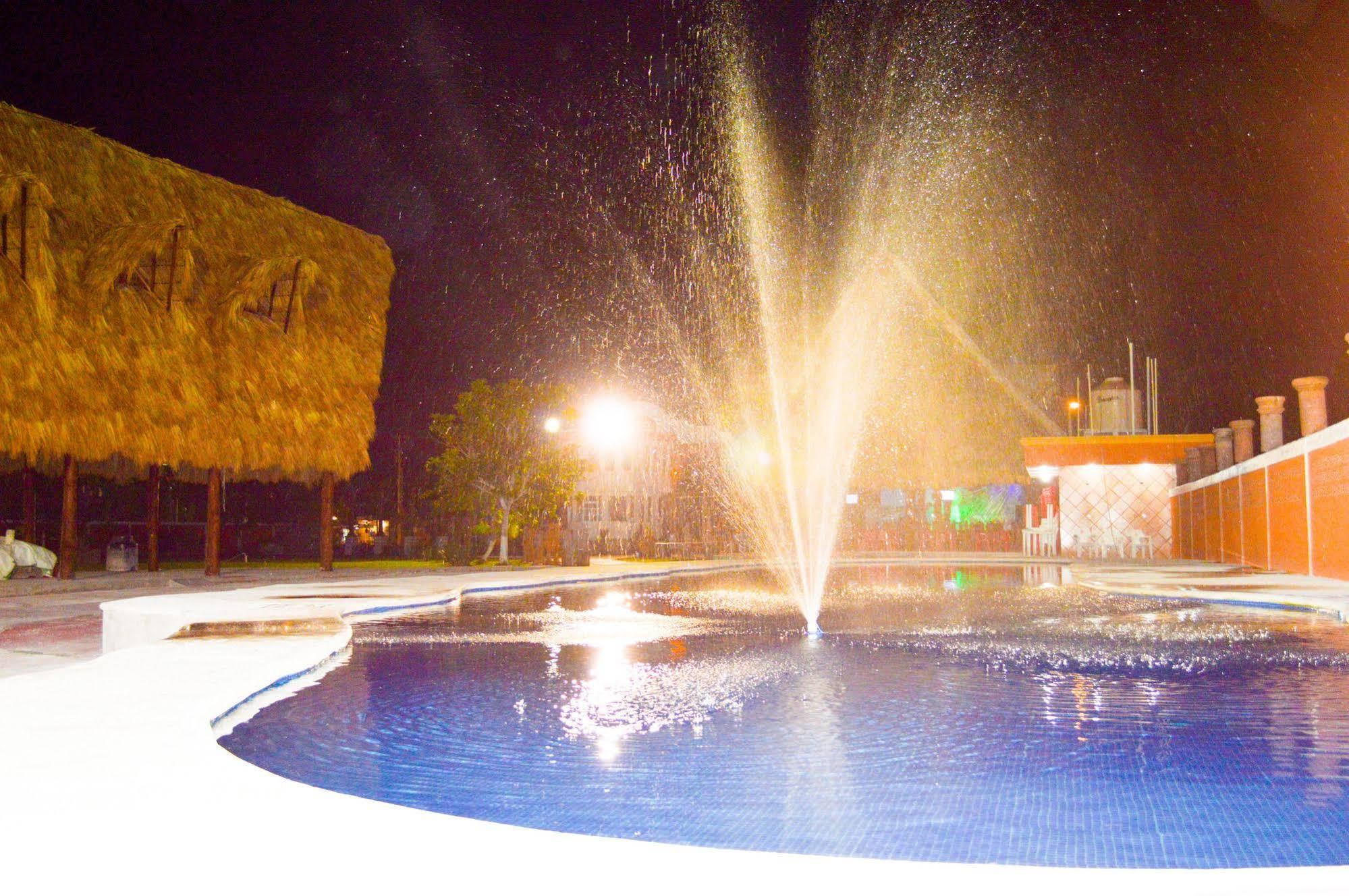 Hotel Hacienda Ixtlan Cozumel Exteriör bild