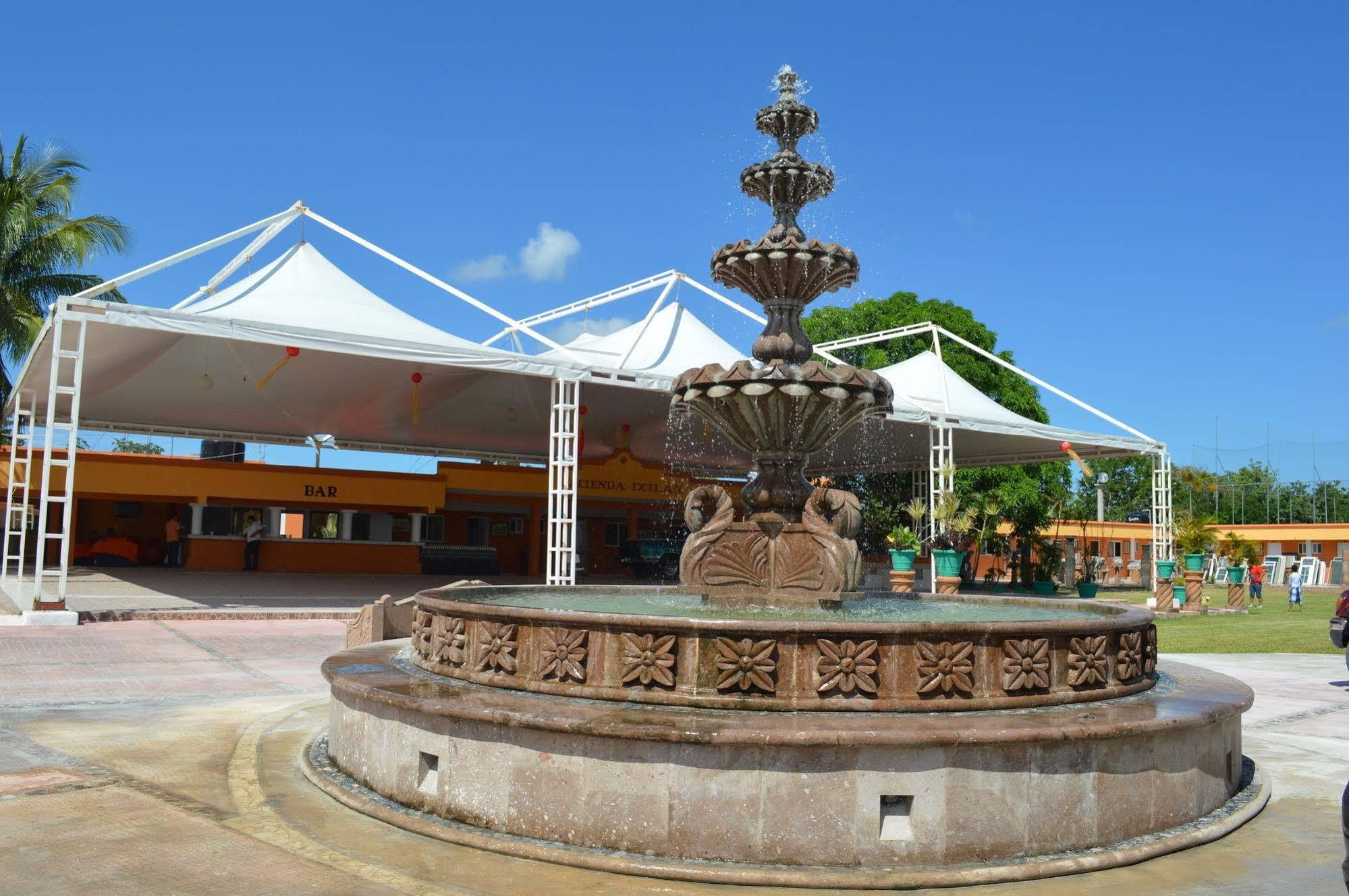 Hotel Hacienda Ixtlan Cozumel Exteriör bild