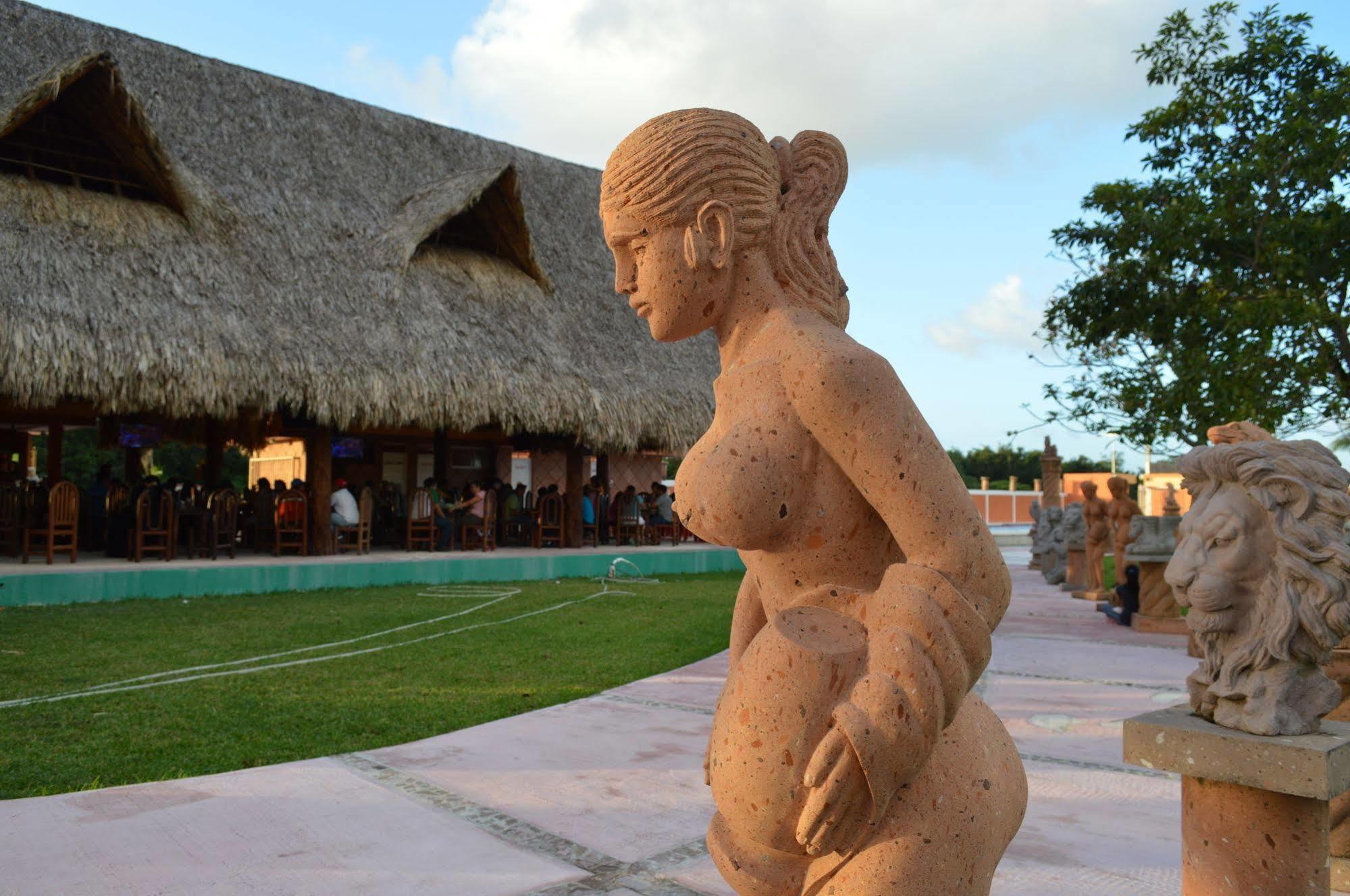 Hotel Hacienda Ixtlan Cozumel Exteriör bild